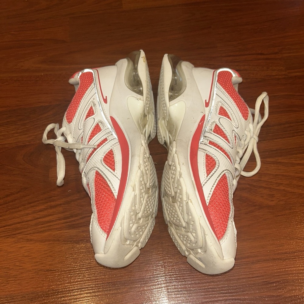 Michael Kors SG22L Womens Red White Leather Mesh Chunky Sneakers Size 8M - Picture 3 of 9